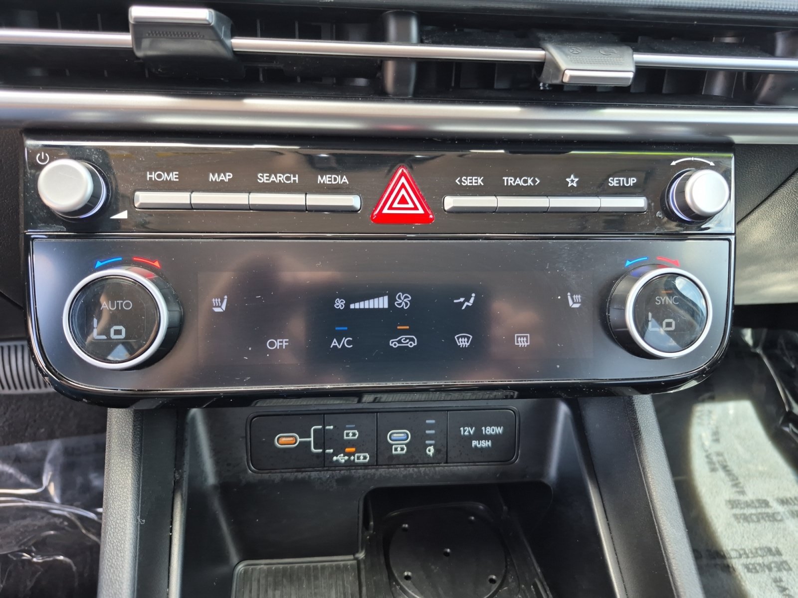 Used 2025 Hyundai Tucson SEL AWD/4WD image 30
