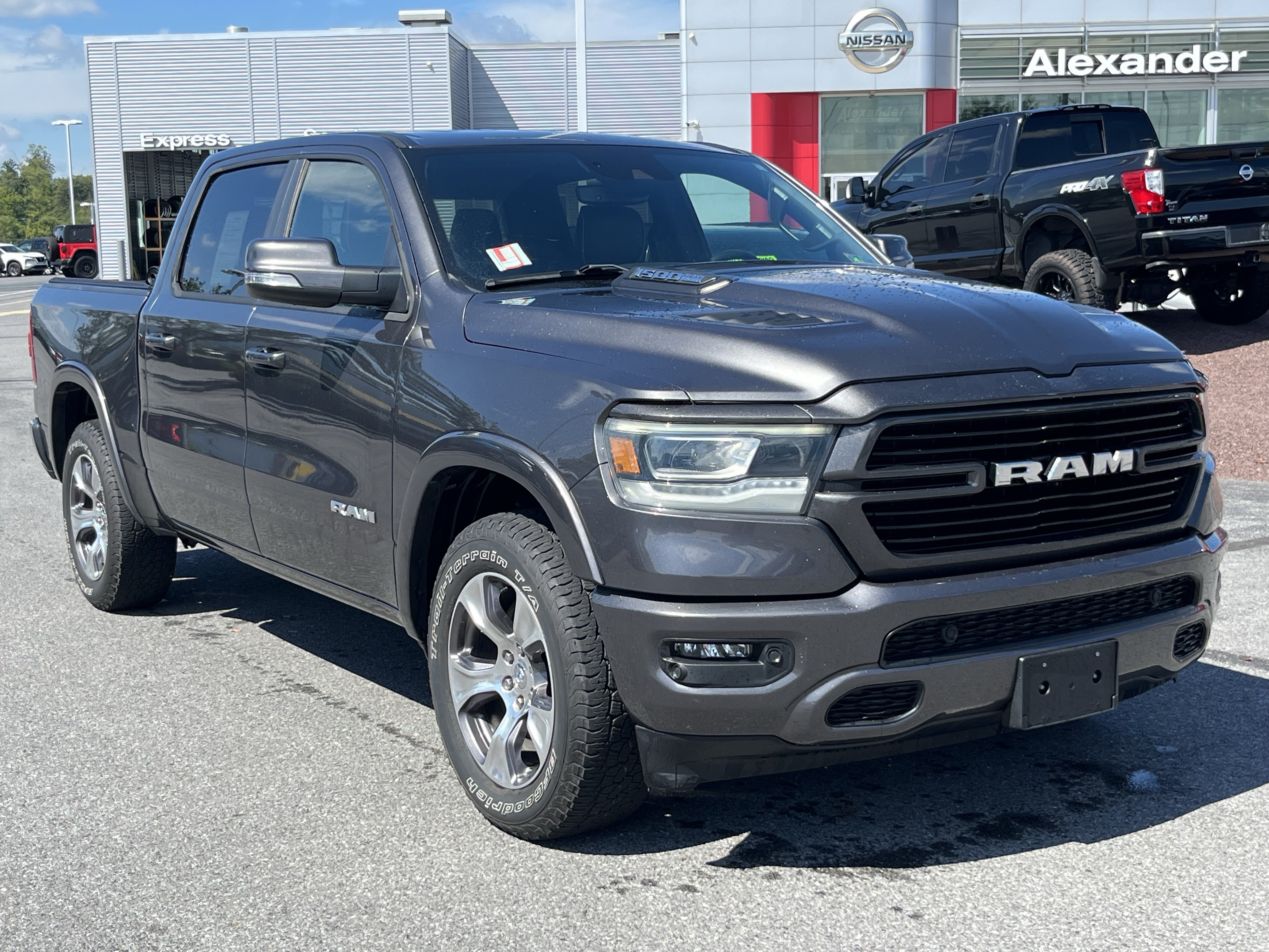 Used 2021 RAM 1500 Laramie w/ Sport Appearance Package