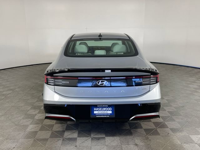 Certified 2025 Hyundai Sonata SEL AWD/4WD image 22