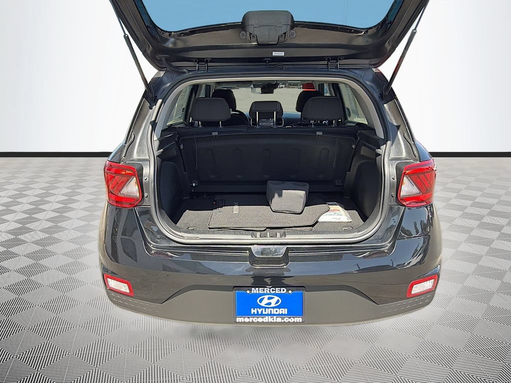 Used 2022 Hyundai Venue SEL w/ Cargo Package FWD image 24