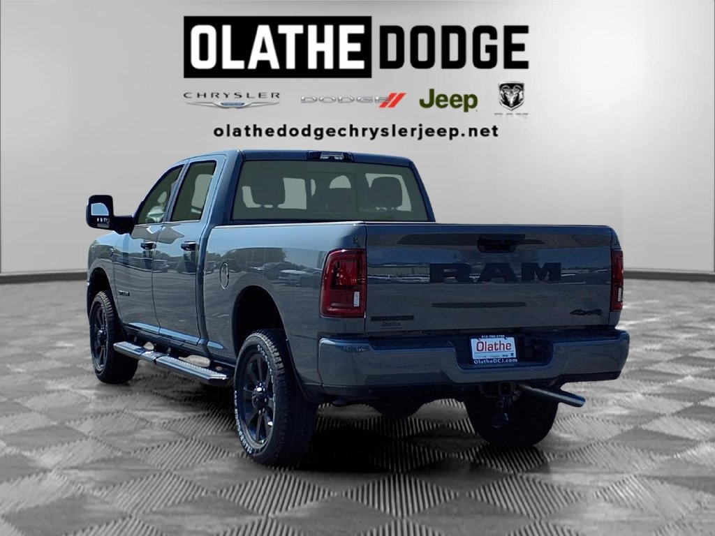 New 2027 RAM 2500 Big Horn AWD/4WD image 3