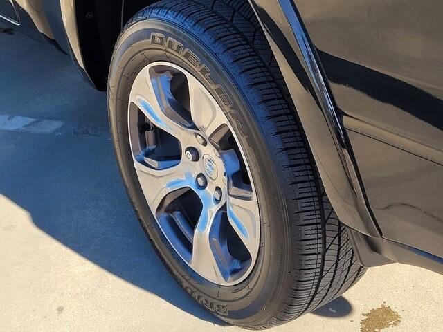 Used 2021 RAM 1500 Laramie image 7