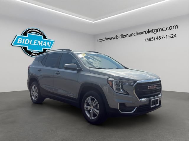 Used 2023 GMC Terrain SLE w/ Driver Convenience Package