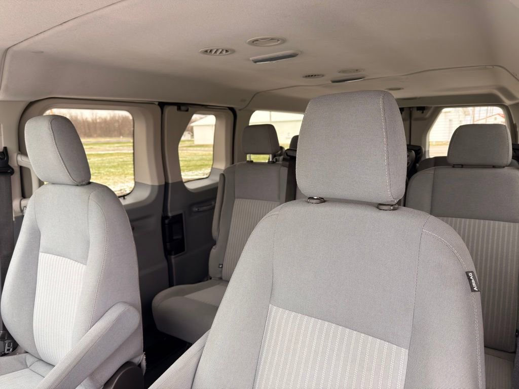 Used 2015 Ford Transit 150 XLT RWD image 24
