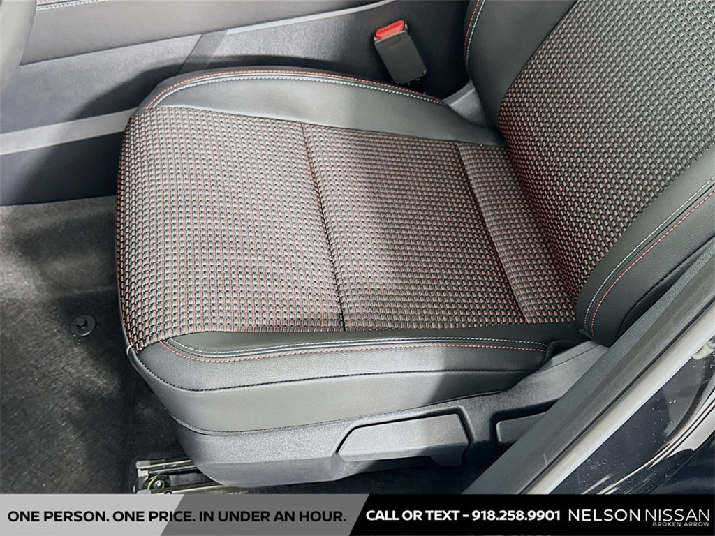 New 2025 Nissan Kicks SR w/ SR Premium Package image 19