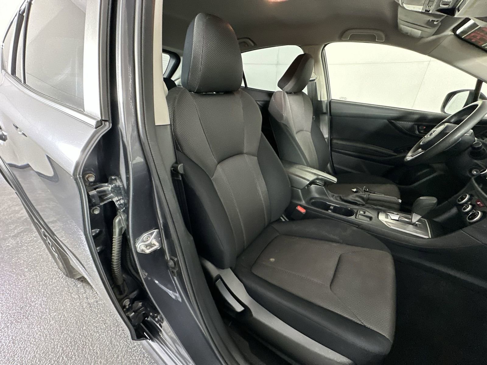 Used 2023 Subaru Crosstrek 2.0i AWD/4WD image 27