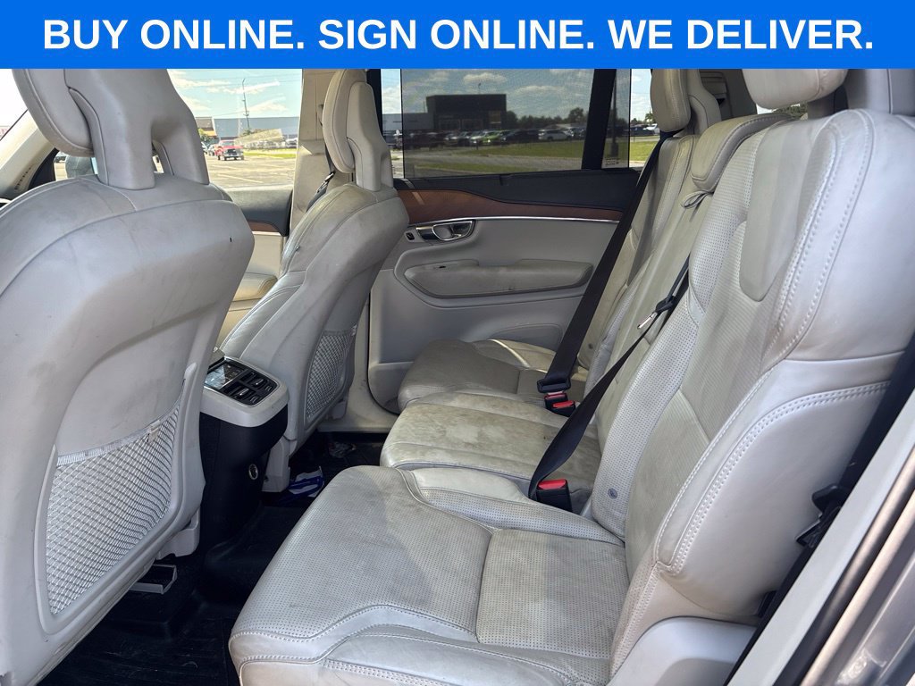 Used 2016 Volvo XC90 T6 Inscription w/ Vision Package AWD/4WD image 11