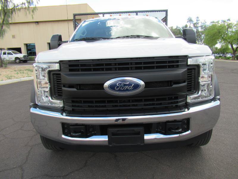 Used 2019 Ford F550 2WD Regular Cab Super Duty image 4
