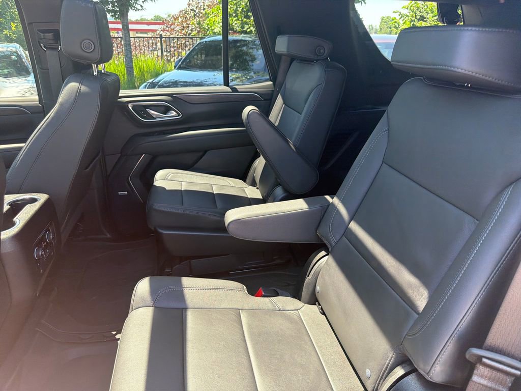 Used 2024 Chevrolet Tahoe Z71 w/ Luxury Package AWD/4WD image 27