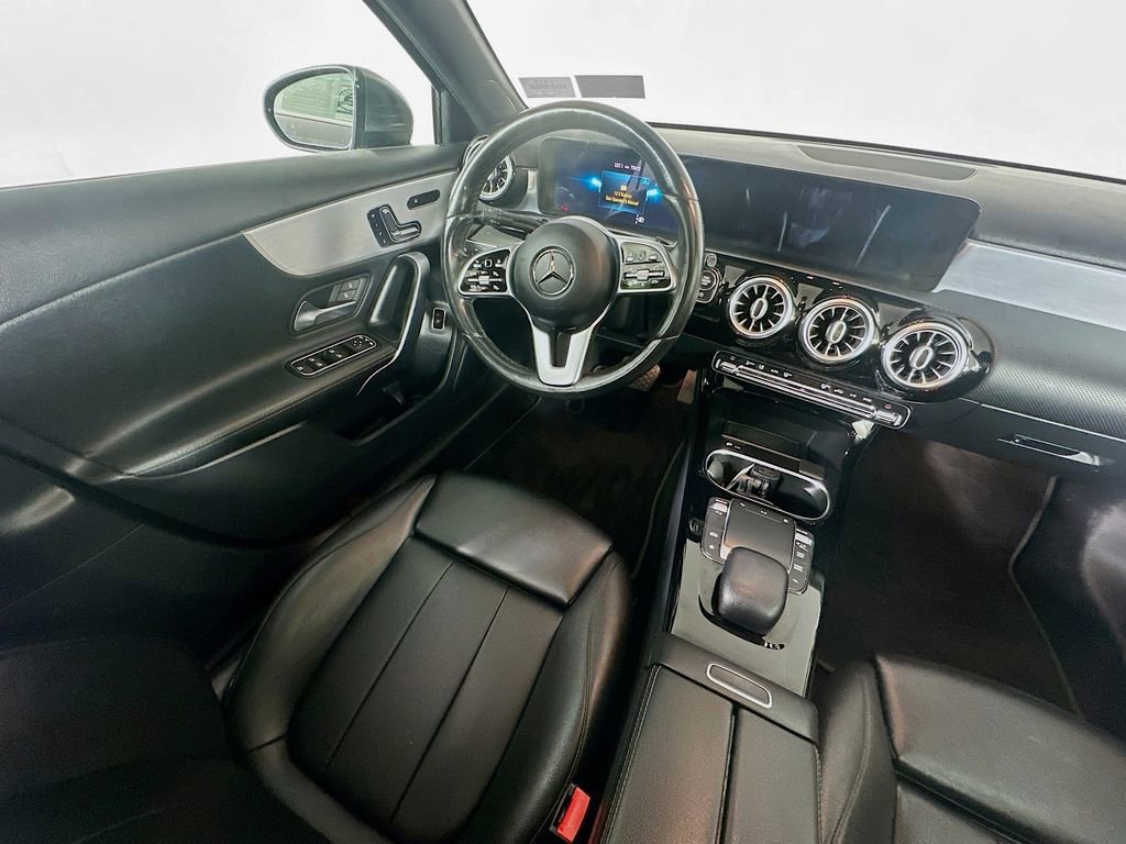 Used 2021 Mercedes-Benz A 220 4MATIC image 9