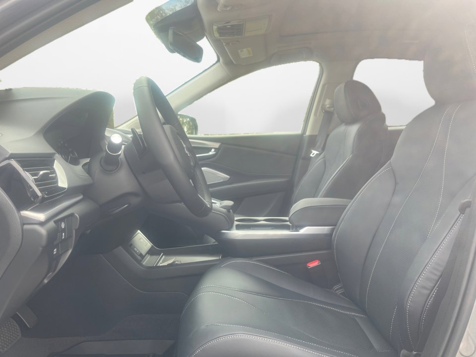 New 2025 Acura RDX w/ Technology Package image 9