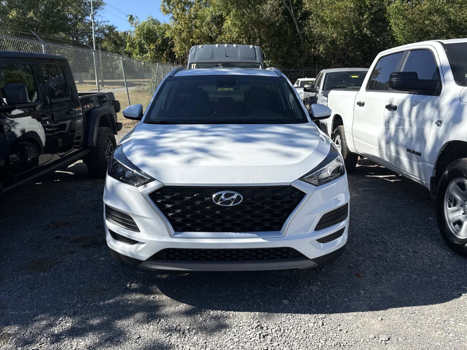 Used 2019 Hyundai Tucson SEL FWD image 2
