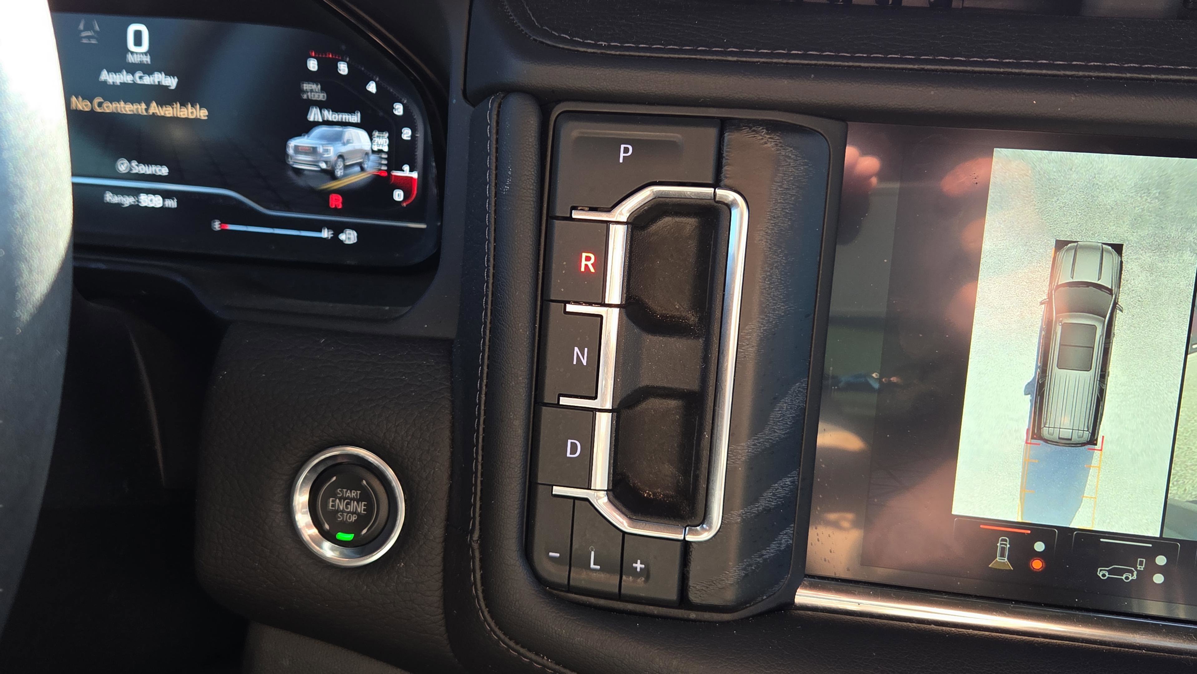 Used 2023 GMC Yukon XL Denali w/ Denali Reserve Package image 25