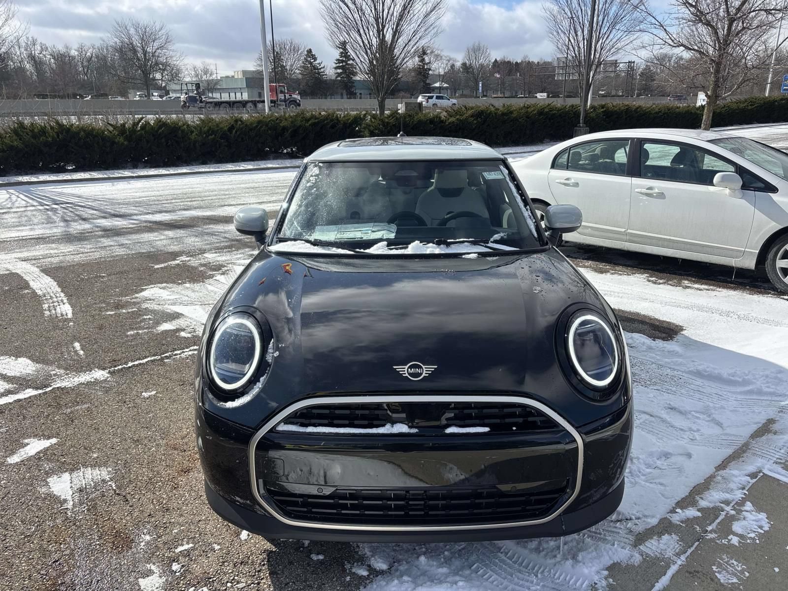 New 2026 MINI Cooper 2-Door Hardtop FWD image 2