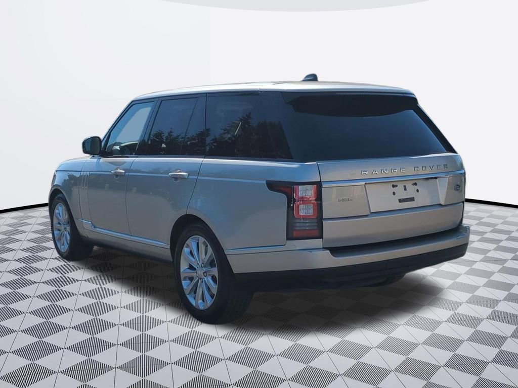 Used 2017 Land Rover Range Rover HSE AWD/4WD image 4