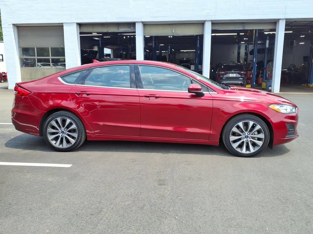 Certified 2019 Ford Fusion SE AWD/4WD image 10