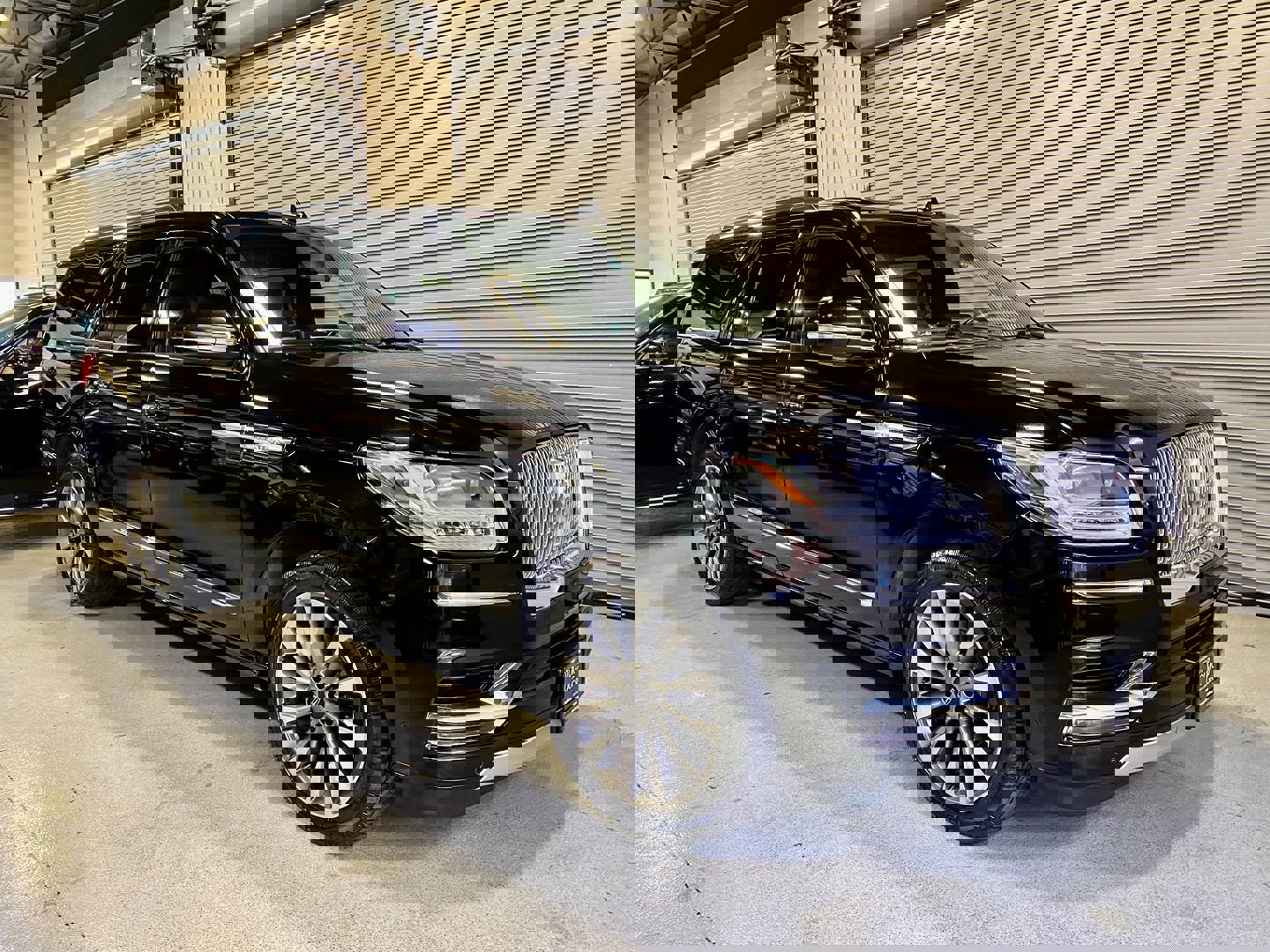 Used 2020 Lincoln Navigator L Reserve image 7