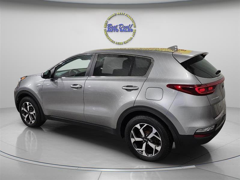 Used 2020 Kia Sportage LX AWD/4WD image 4