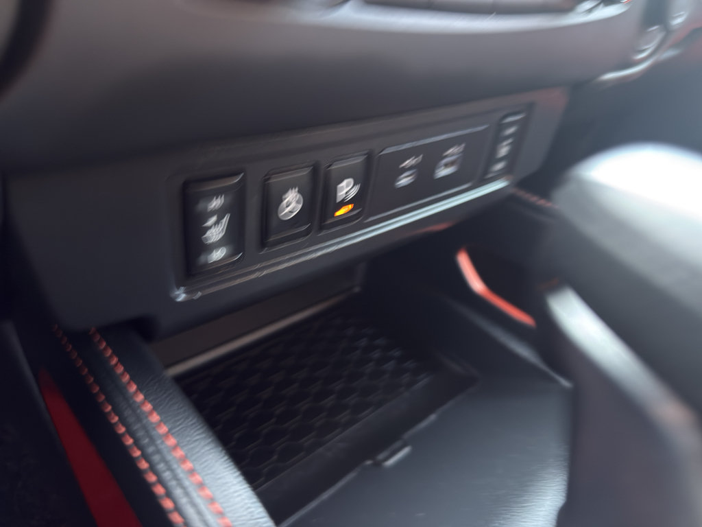 Certified 2022 Nissan Frontier PRO-4X AWD/4WD image 21
