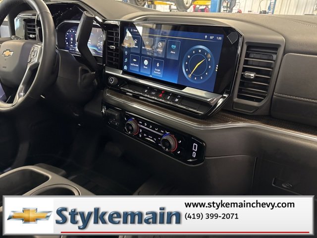 Used 2025 Chevrolet Silverado 2500 LT w/ Convenience Package image 22