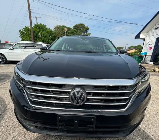 Used 2020 Volkswagen Passat 2.0T SE FWD image 13