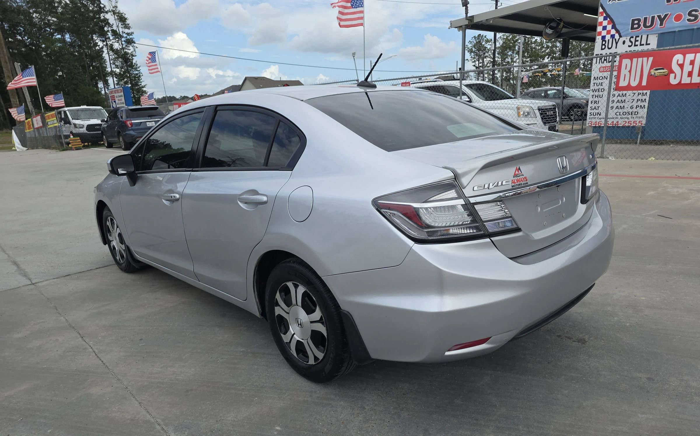 Used 2015 Honda Civic Hybrid Sedan image 12