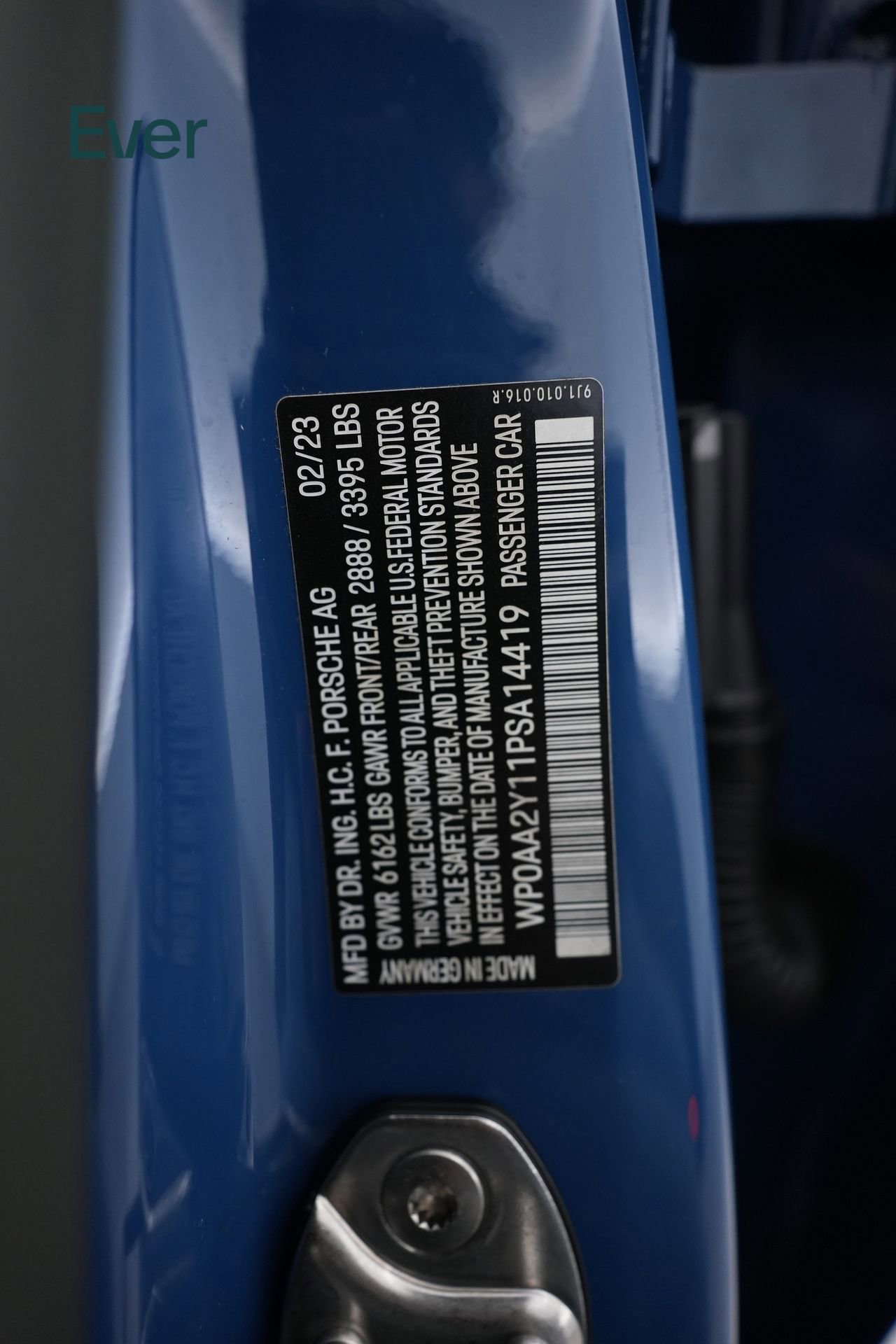 Used 2023 Porsche Taycan w/ Premium Package image 27