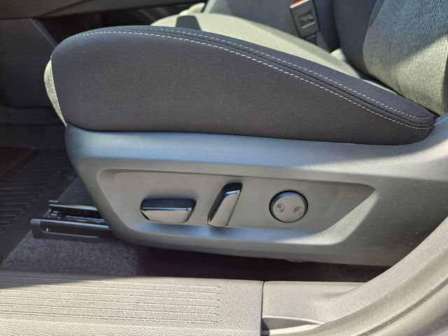 New 2026 Nissan Rogue SV FWD image 8