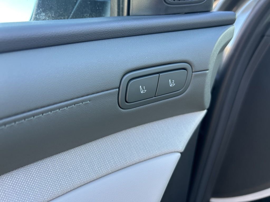 New 2026 Hyundai Tucson Limited image 6