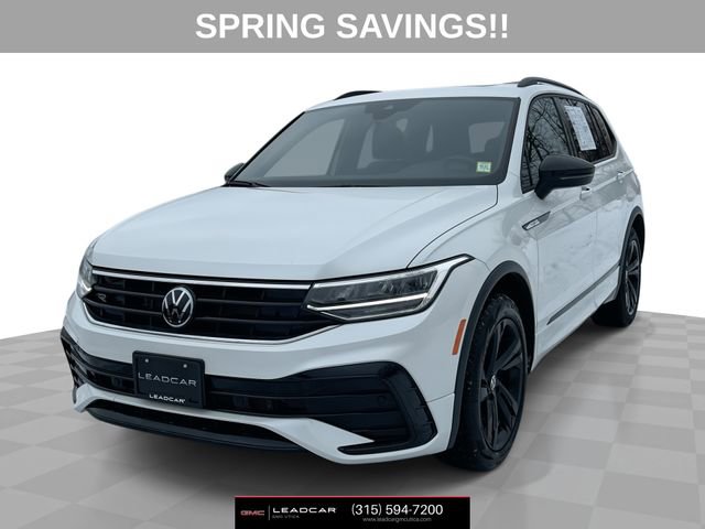 Used 2024 Volkswagen Tiguan SE R-Line image 1