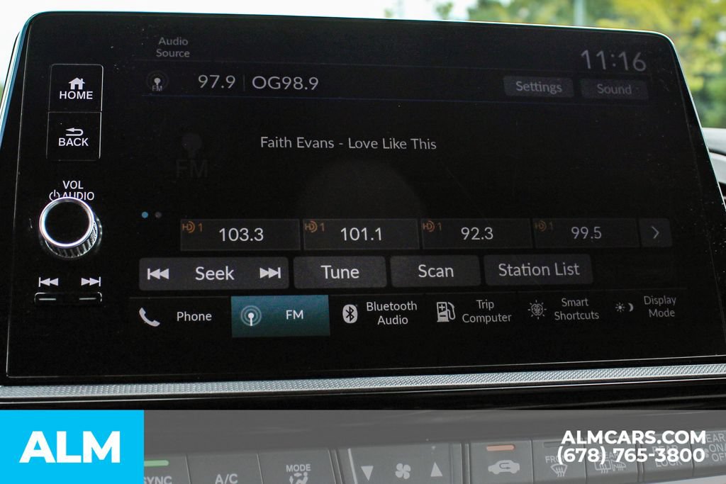 Used 2025 Honda Odyssey EX-L image 37