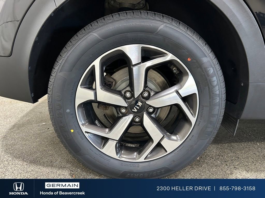 Used 2021 Kia Sportage LX image 12