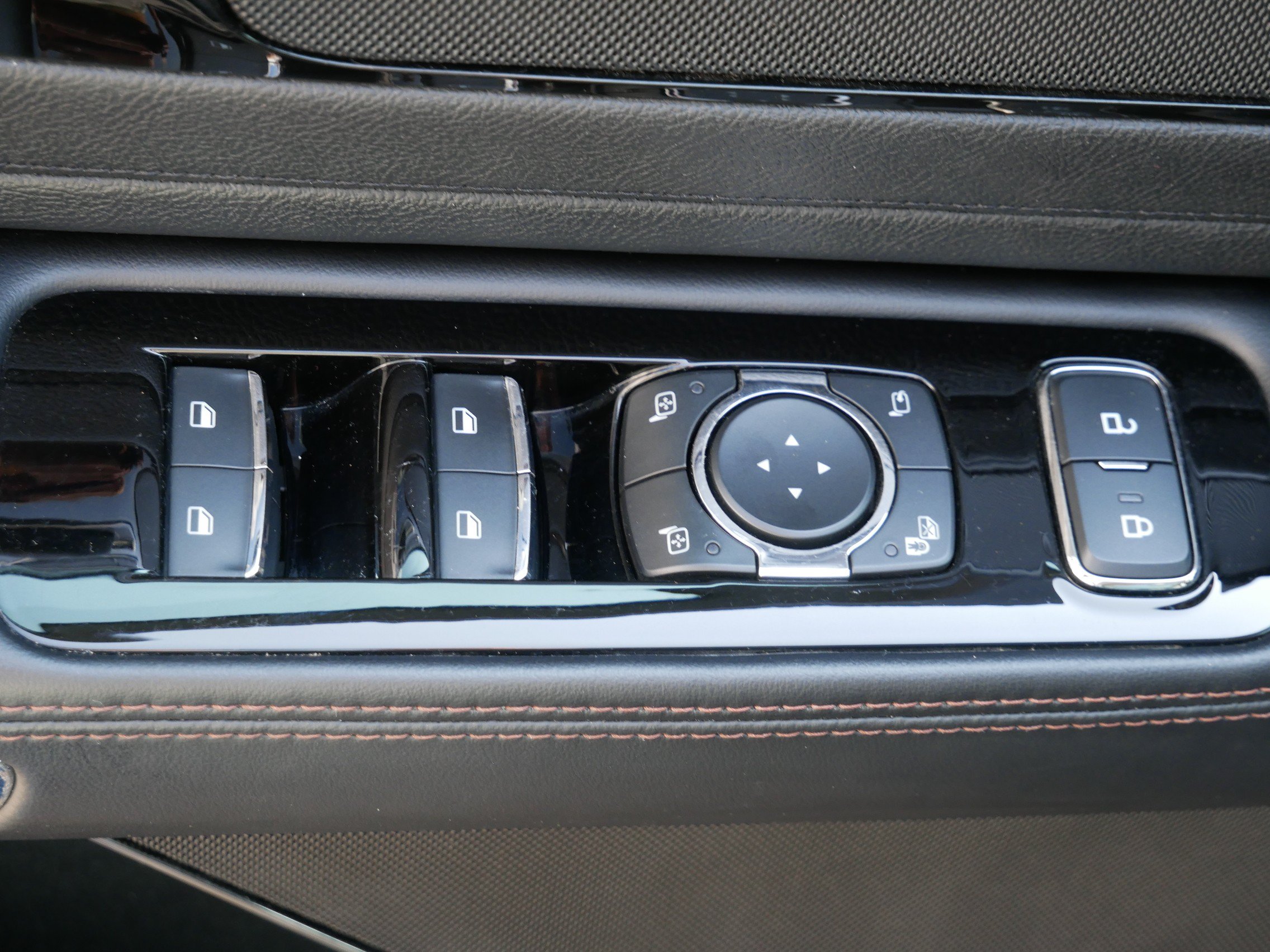 Used 2021 Lincoln Aviator Reserve w/ Equipment Group 201A AWD/4WD image 10