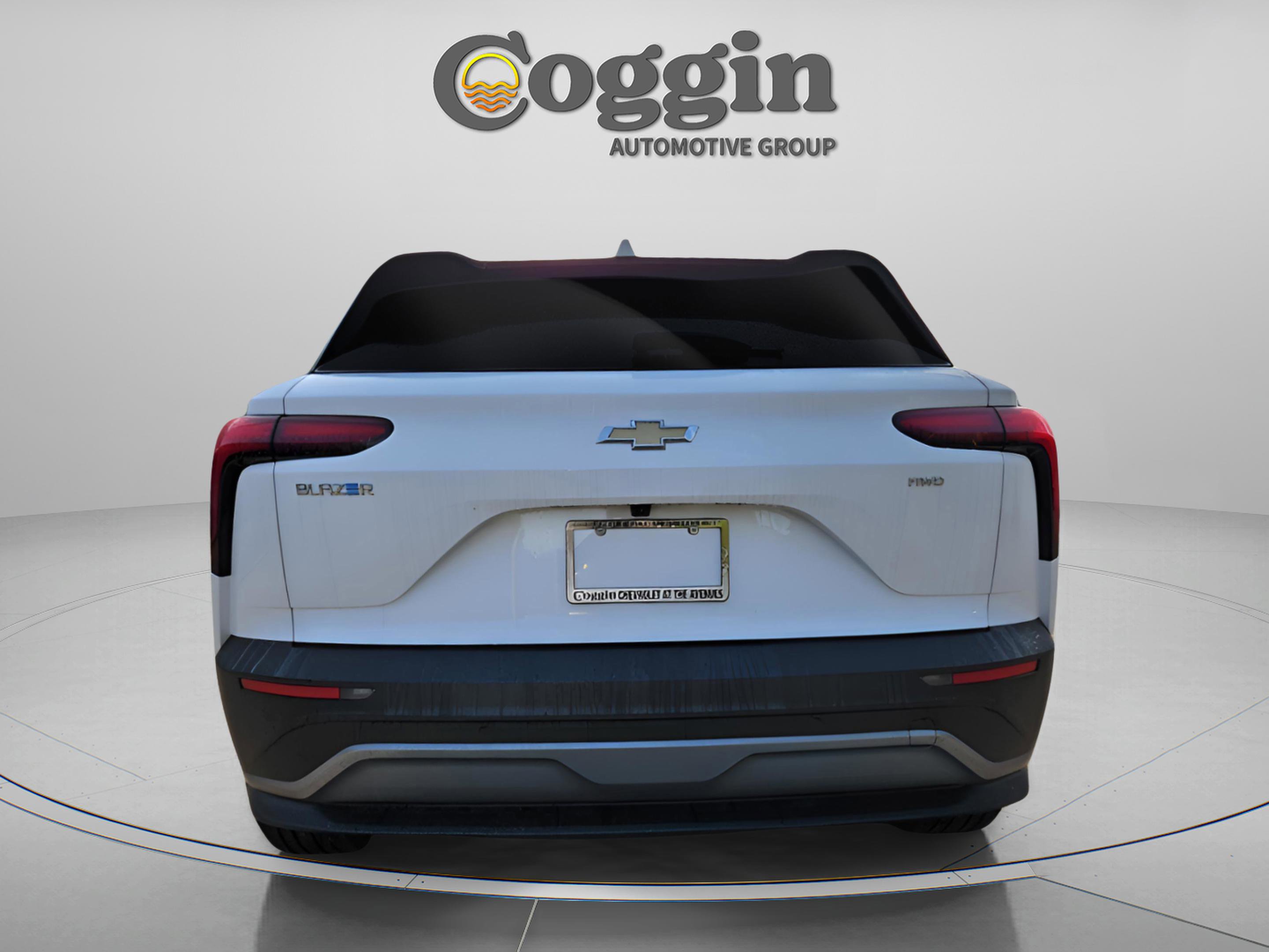 New 2025 Chevrolet Blazer EV LT image 3