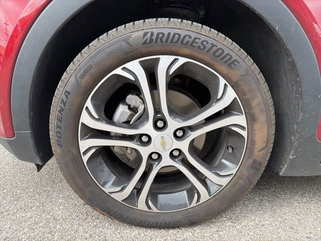 Used 2017 Chevrolet Bolt Premier w/ Driver Confidence II Package image 10