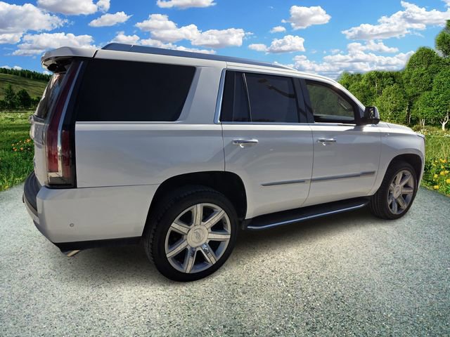 Used 2019 Cadillac Escalade Luxury image 7