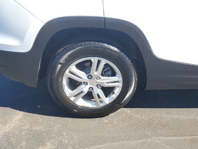 Used 2022 GMC Terrain SLE FWD image 5