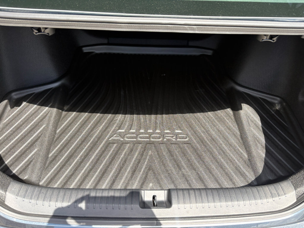 Certified 2026 Honda Accord LX image 23