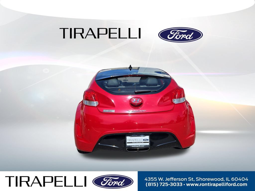 Used 2015 Hyundai Veloster w/ Option Group 03 FWD image 7
