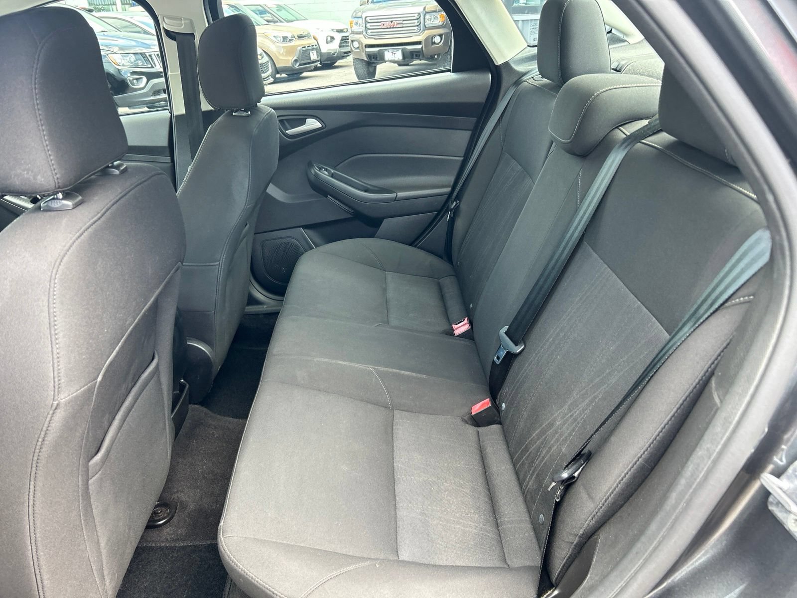 Used 2017 Ford Focus SEL FWD image 13