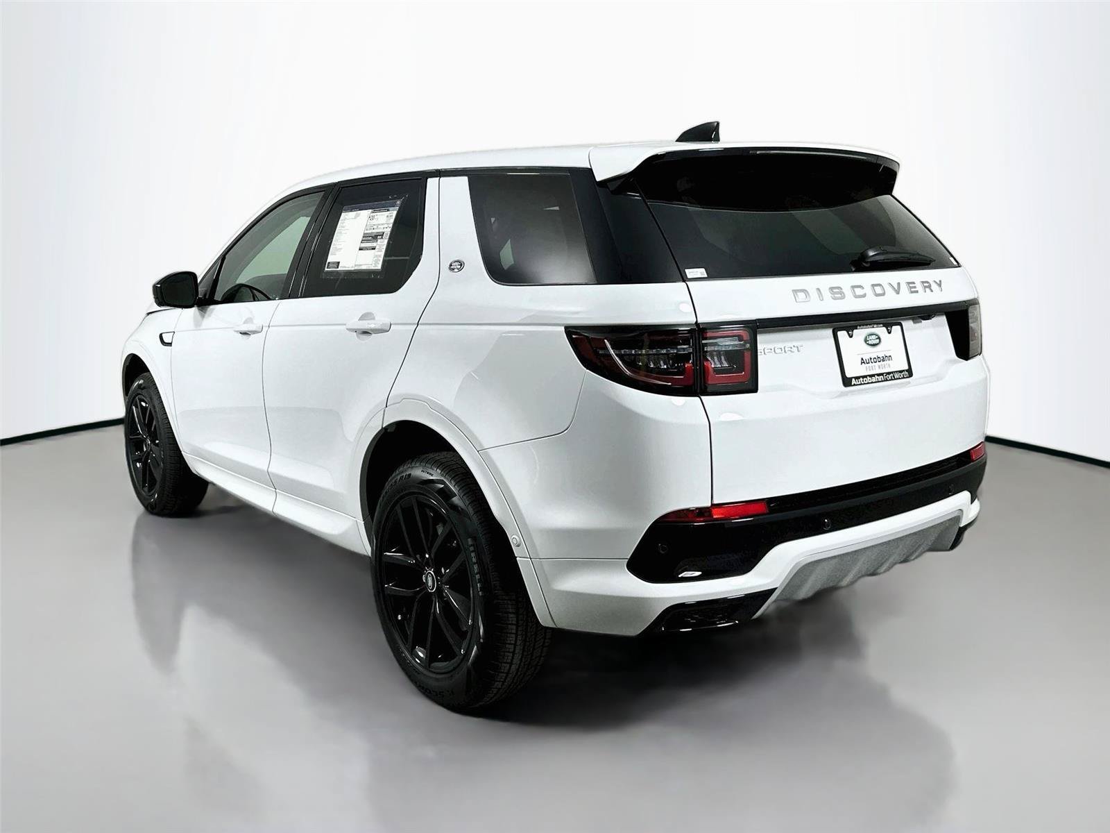 Certified 2025 Land Rover Discovery Sport S AWD/4WD image 4
