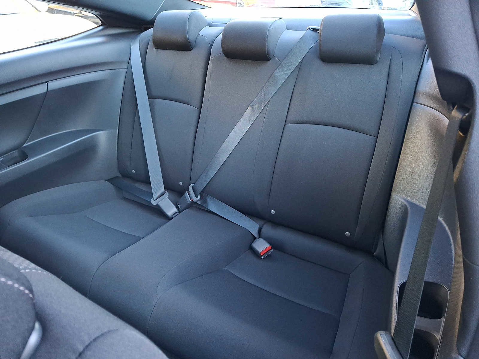 Used 2019 Honda Civic LX image 9