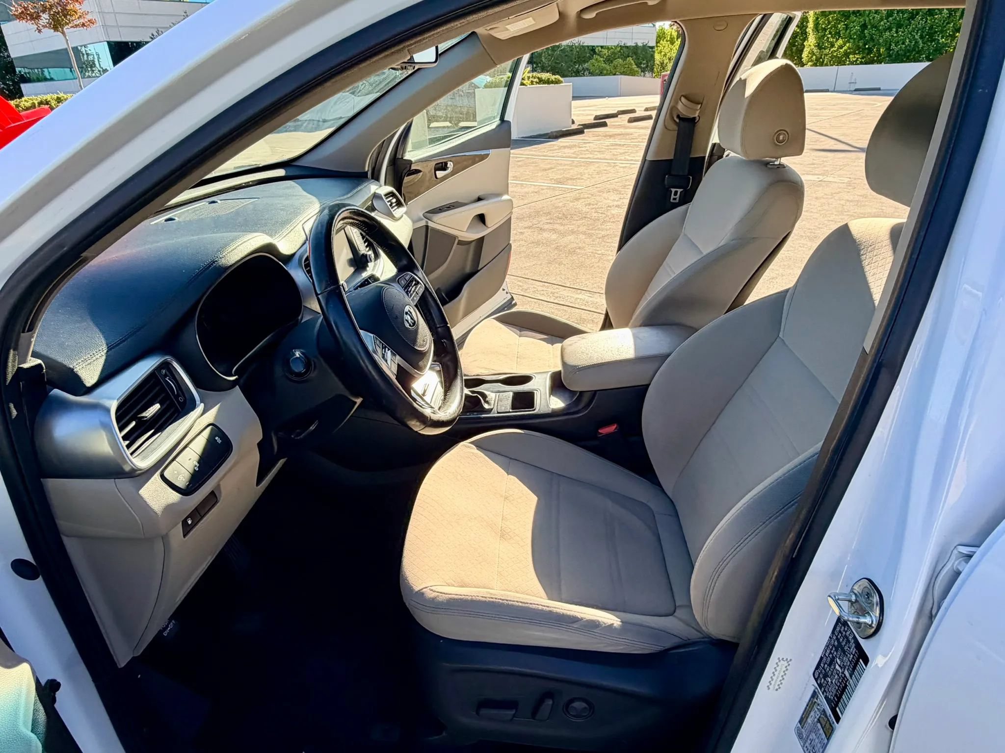 Used 2019 Kia Sorento FWD w/ Option Group 020 image 21