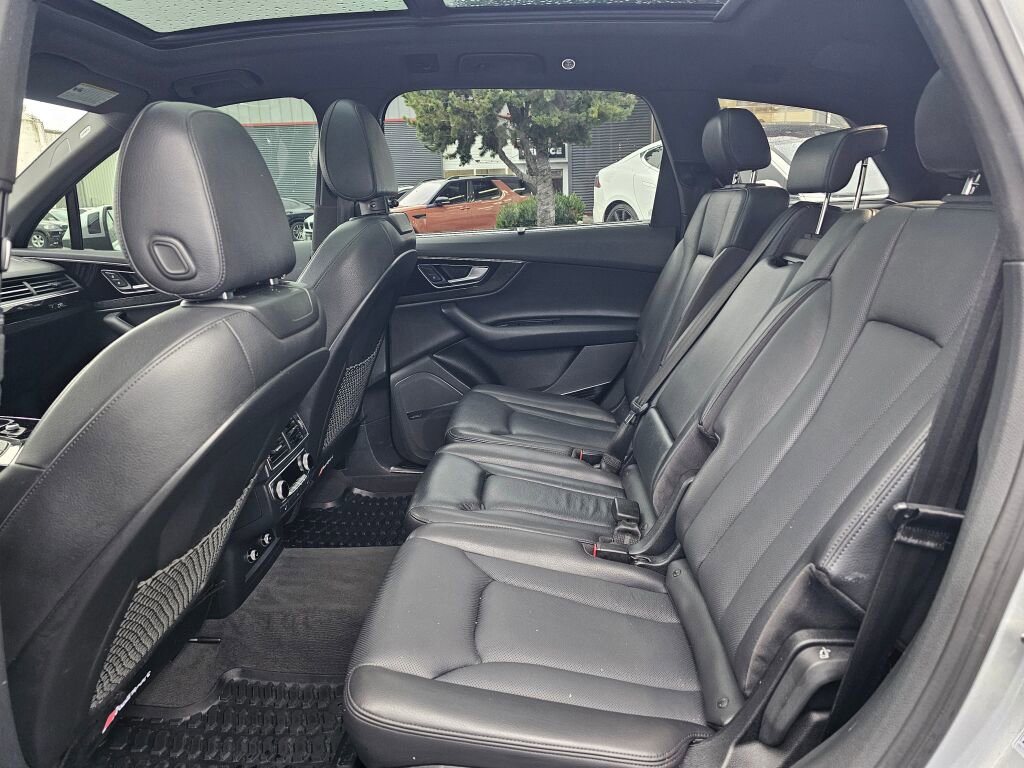 Used 2019 Audi Q7 3.0T Premium Plus w/ Premium Plus Package image 18