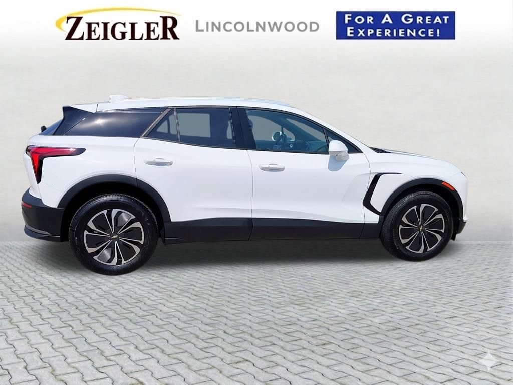 Used 2024 Chevrolet Blazer EV LT AWD/4WD image 11