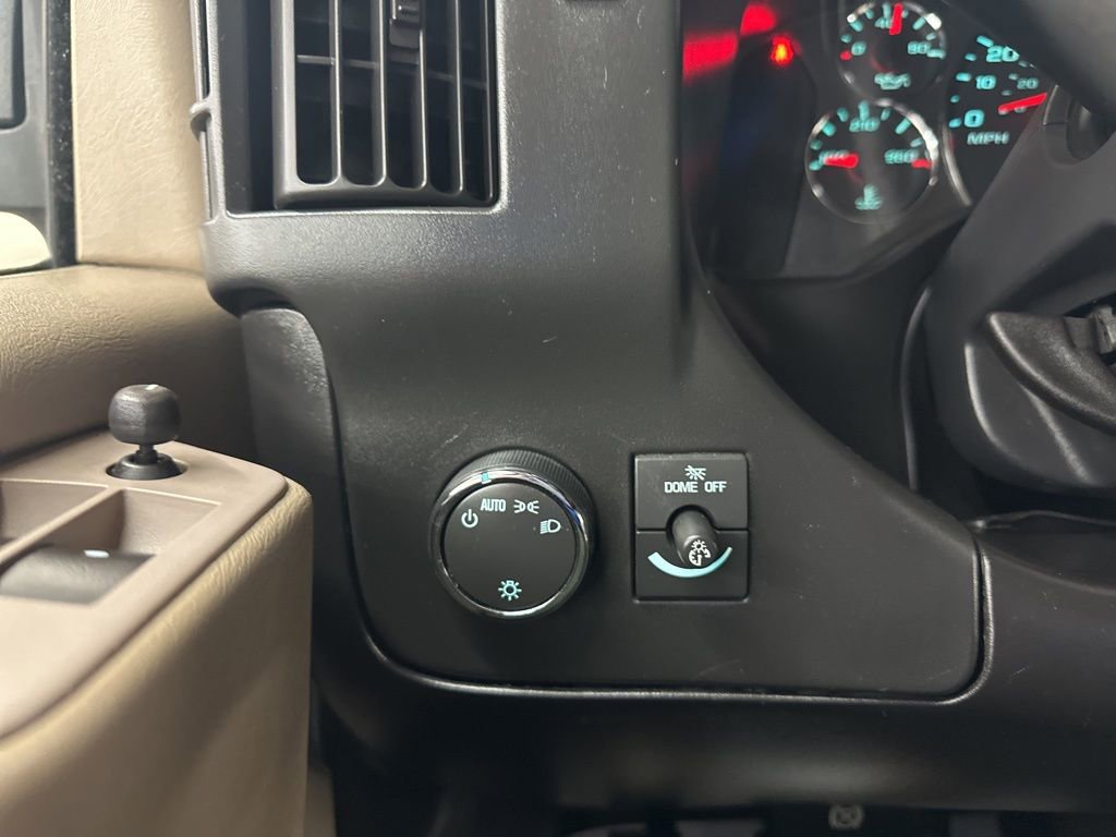 Used 2011 Chevrolet Express 1500 Upfitter image 45