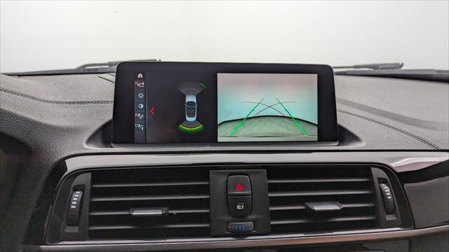 Used 2021 BMW 230i Convertible w/ Premium Package image 23