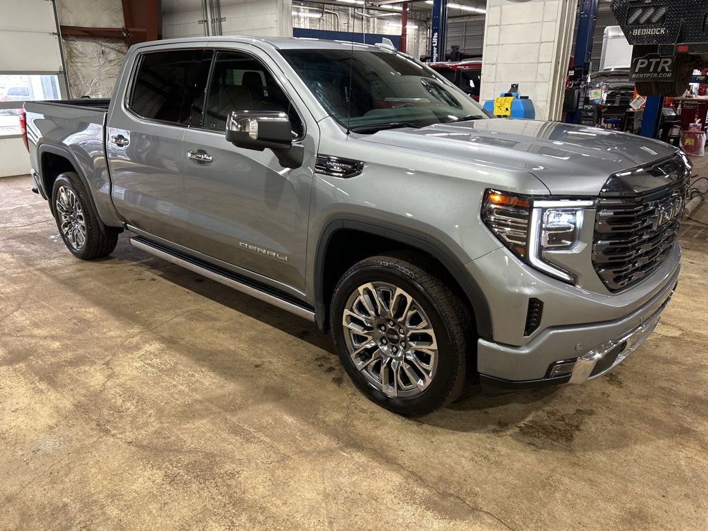 Used 2024 GMC Sierra 1500 Denali Ultimate image 8