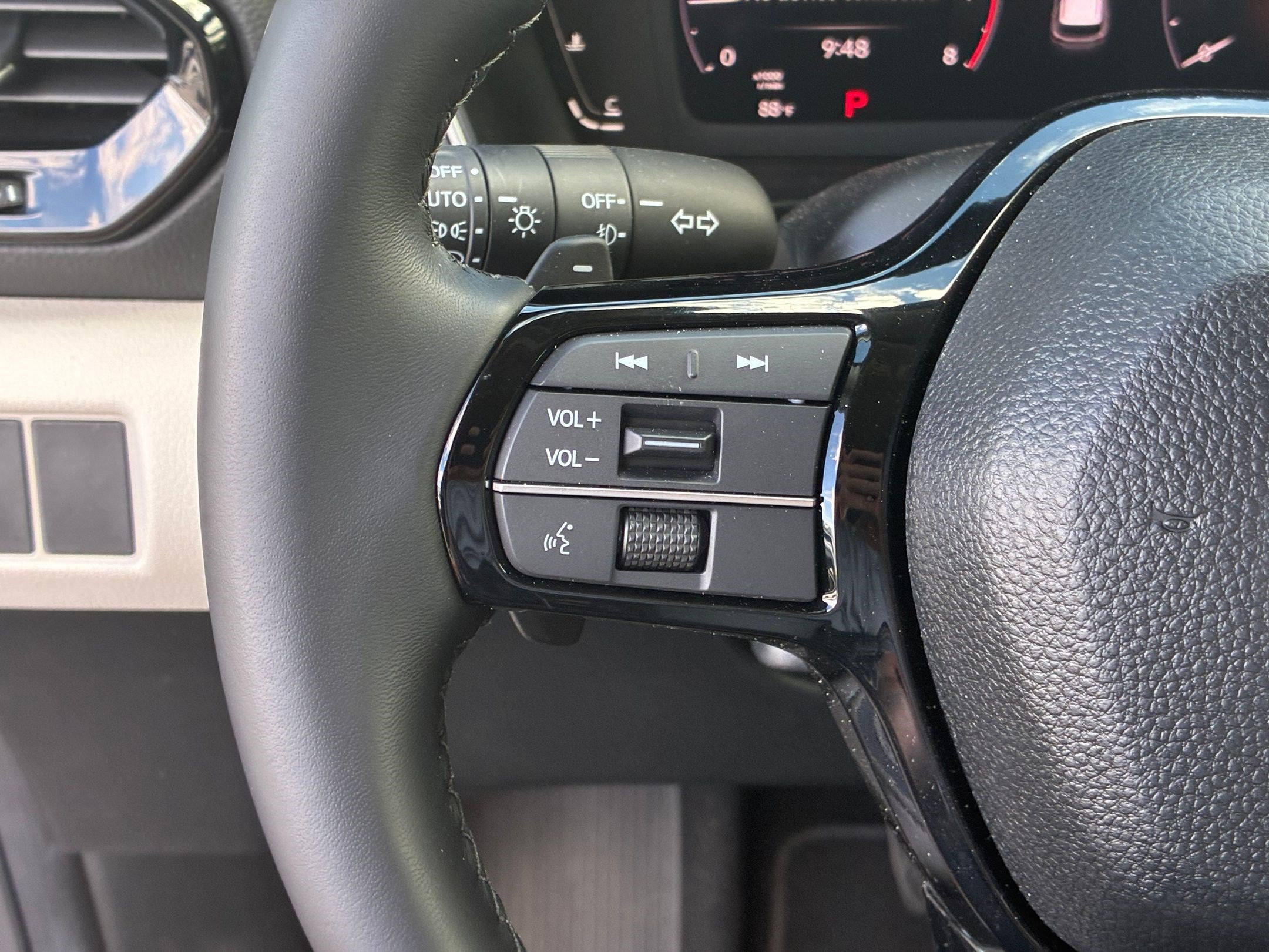 Used 2026 Honda Pilot EX-L image 19