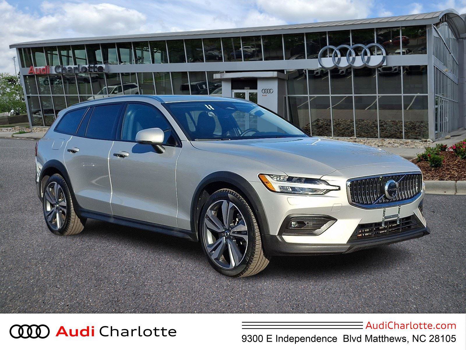 Used 2025 Volvo V60 B5 Cross Country Plus